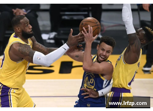 九州酷游NBA新排名解析：76人悬念重重，湖人面临挑战，快船主动出击，勇士陷入困境