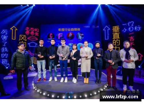 九州酷游官方网站队员技艺超群，吸引众多球迷围观